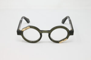 Pugnale - own the jungle VIBE